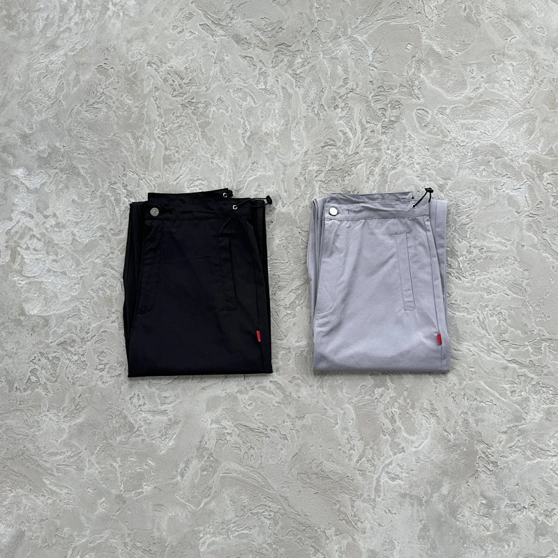 189¥99 embroidered logo tech pants
