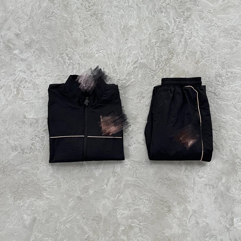 300¥sy team pipe tracksuit -black blue