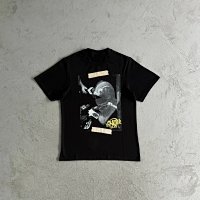 Syna World No comment tee — seller photo 2