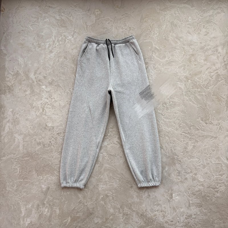 195¥  Mertra basic Pants