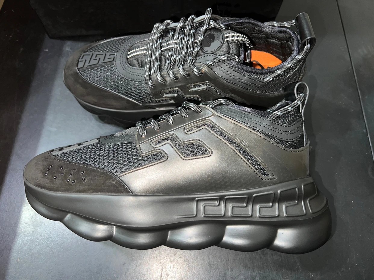Versace Sneakers Chain Reaction