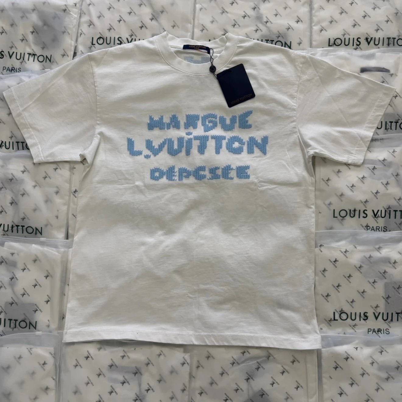 L.V. Short Sleeve