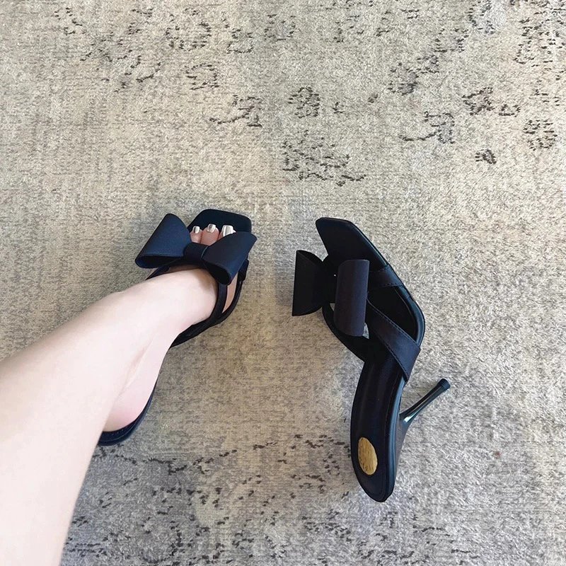Women's Sheepskin Designer-Style Slingback Heeled Sandals 2025 New Bow Square-Toe Chic Summer Dress Sandals Peep-Toe Heels In Stock