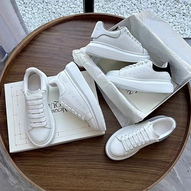 High Version 2026 Spring New White Sneakers Couple Matching Genuine Leather Thick Sole Height Increasing Real Leather Casual Board Shoes Versatile Lace-Up Women Fashion White Sneakers Women 2026 Spring Autumn New Platform Thick Sole Shoes All White Genuine Leather Korean Style Versatile MQ Sports Shoes In Stock