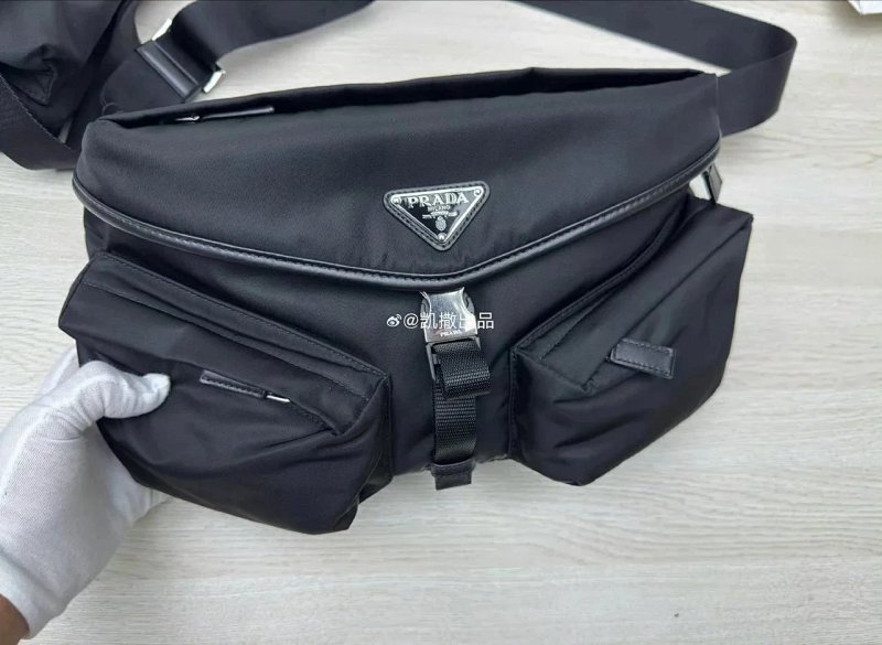 Crossbody bag from Happy Sheep
