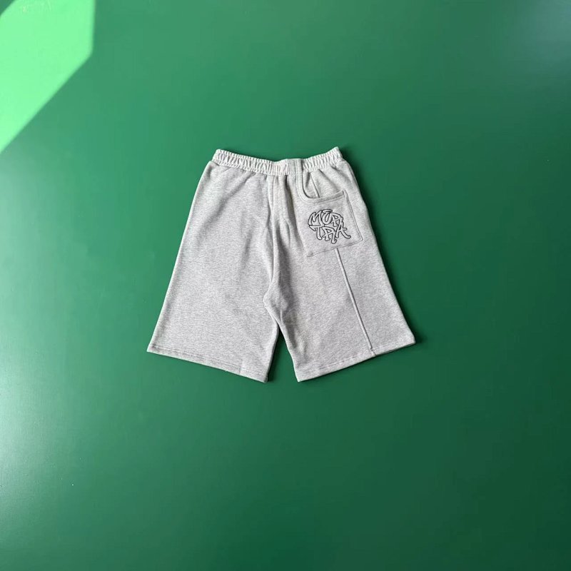 ¥135