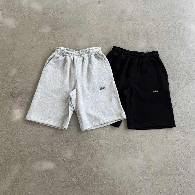 ¥145