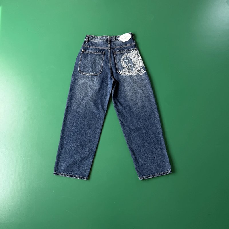 ¥85