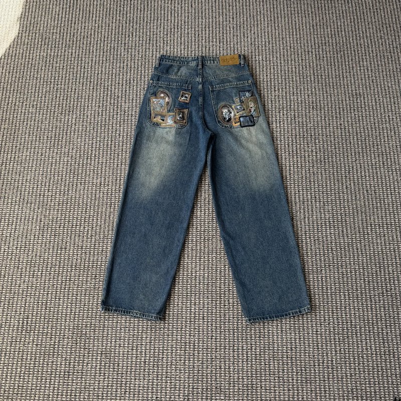¥210