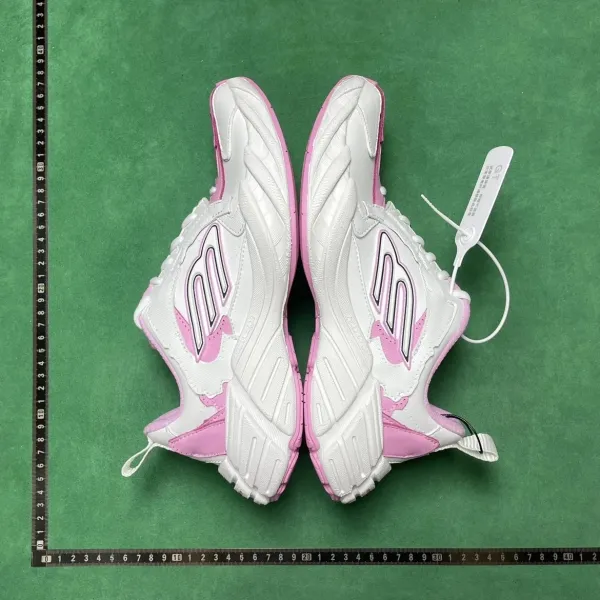 Design Skechers D'Lites 3 White Pink Chunky Sneakers - 1