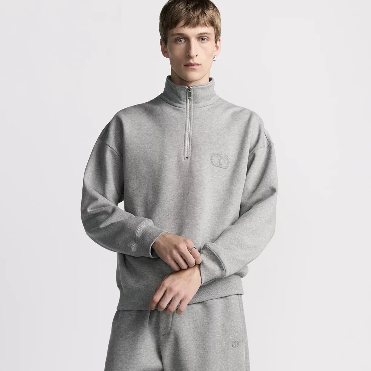 (In Stock) SS25 Spring Ready-to-Wear Collection / Blum Custom Yarn / CD Embroidery / Heather Gray Half-Zip Sweatshirt