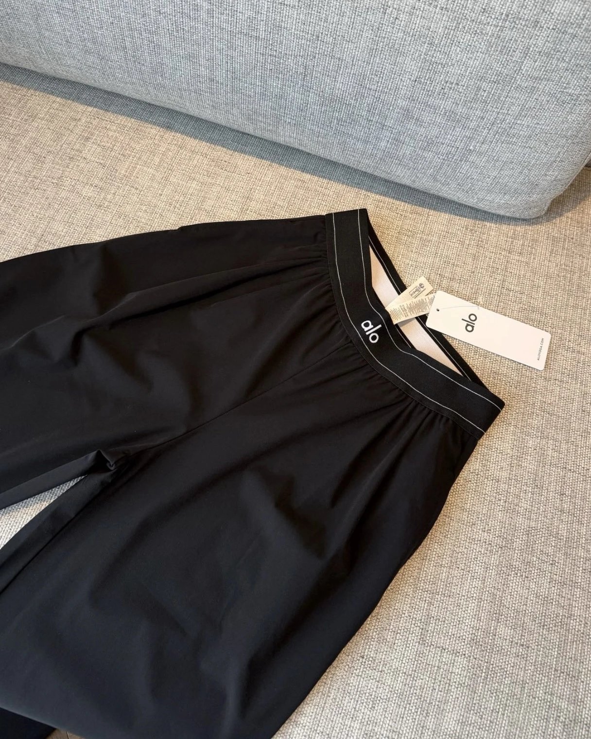 Alo Black High-Waist Leggings