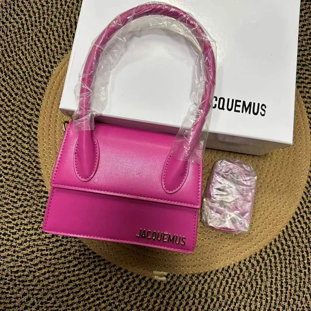 Jacquemus Handbags Structured flap handbag with top handles and detachable shoulder strap product detail image 7