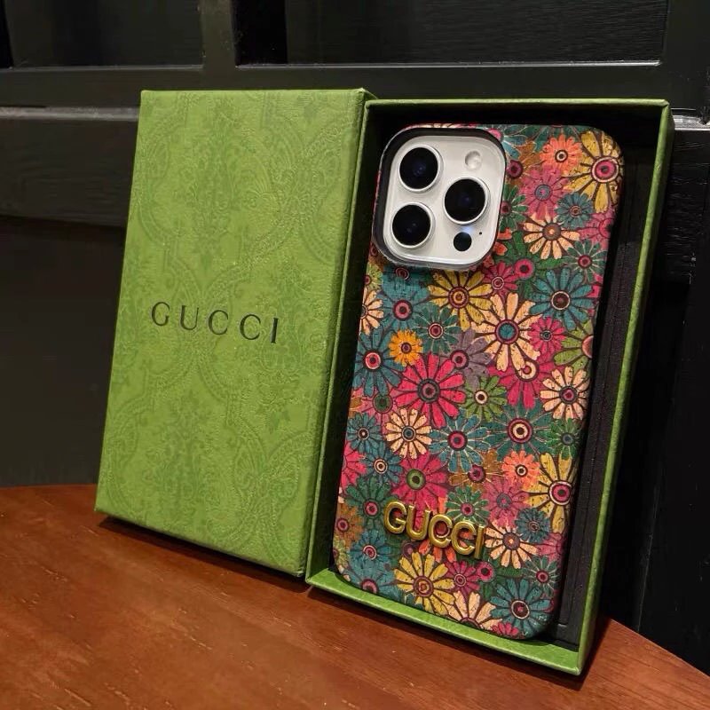Gucci Butterfly Print Phone Case in Teal Multicolor - 4