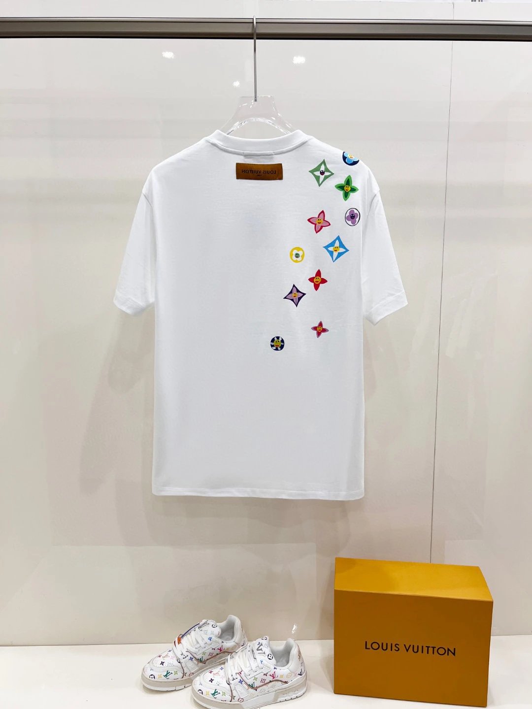 Louis Vuitton Multicolor Floral Embroidery T-Shirt White - 11