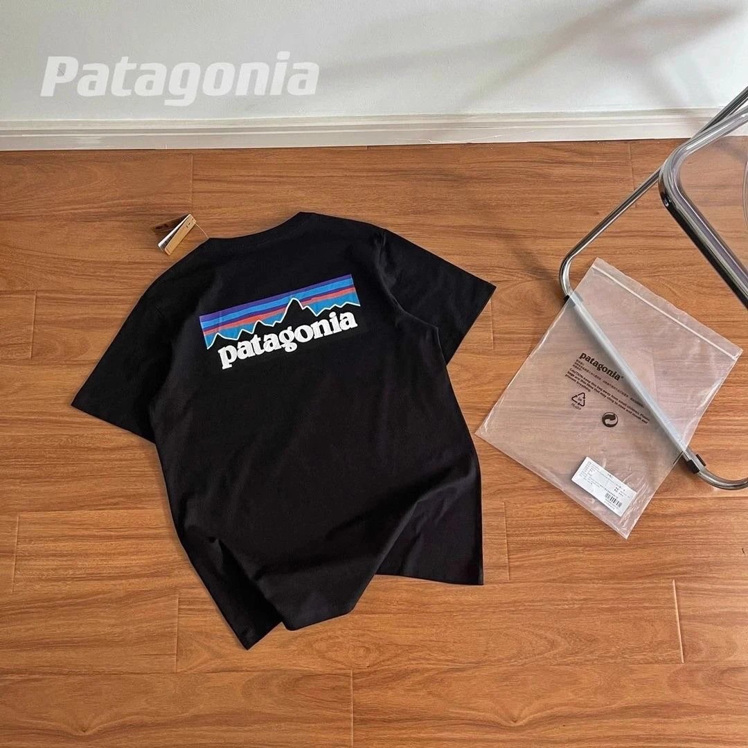 Patagonia P-6 Logo Responsibili-Tee Gray T-Shirt - 5