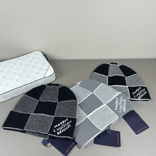 Louis Vuitton Hats Checkerboard Knit Beanie product detail image 2