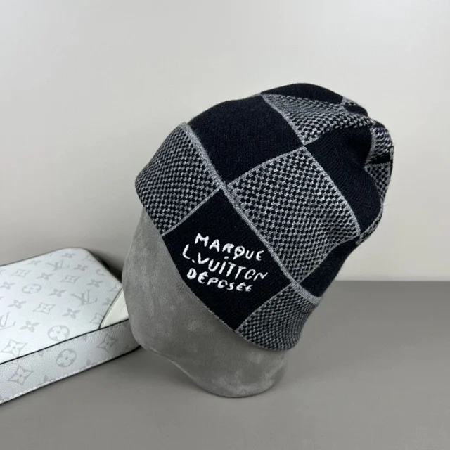 Louis Vuitton Hats Checkerboard Knit Beanie product detail image 5