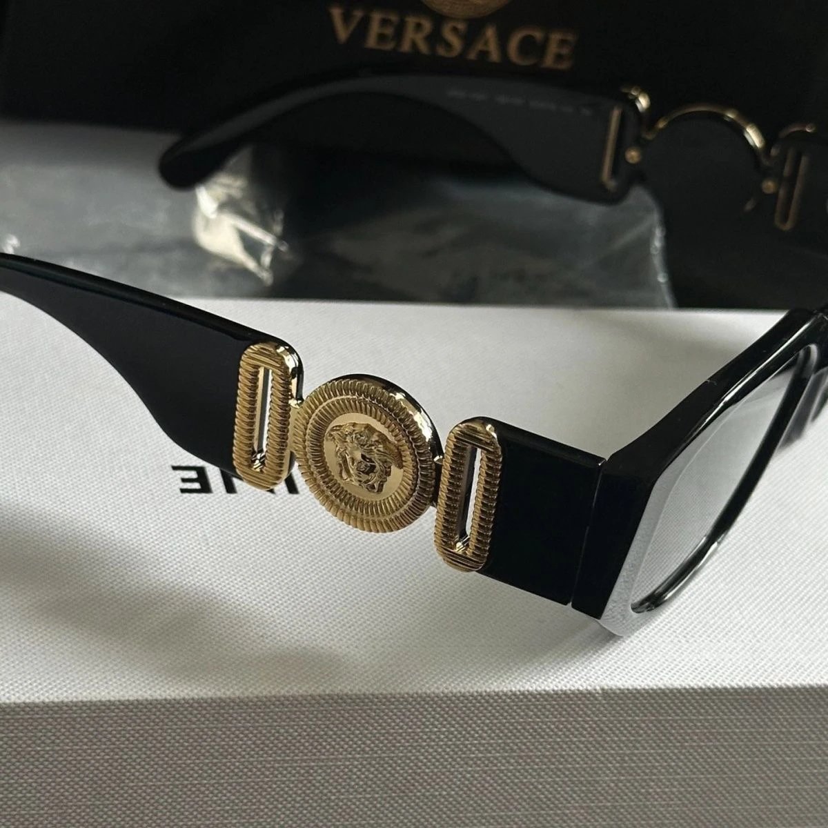Versace Medusa Baroque Sunglasses Black Gold - 7