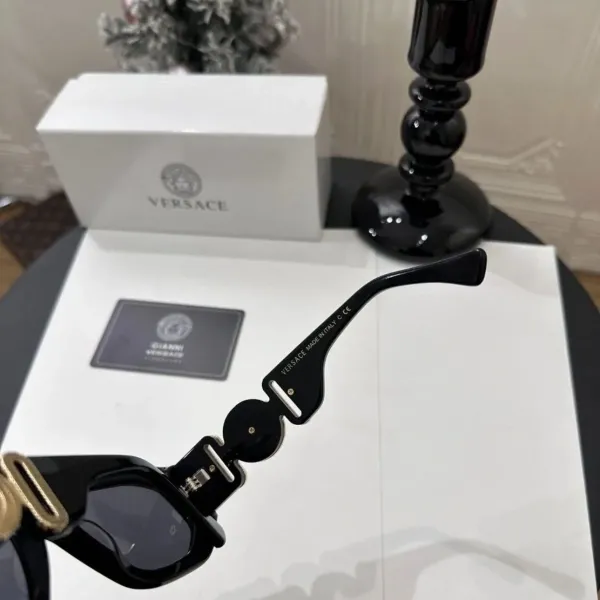 Versace Medusa Baroque Sunglasses Black Gold - 6