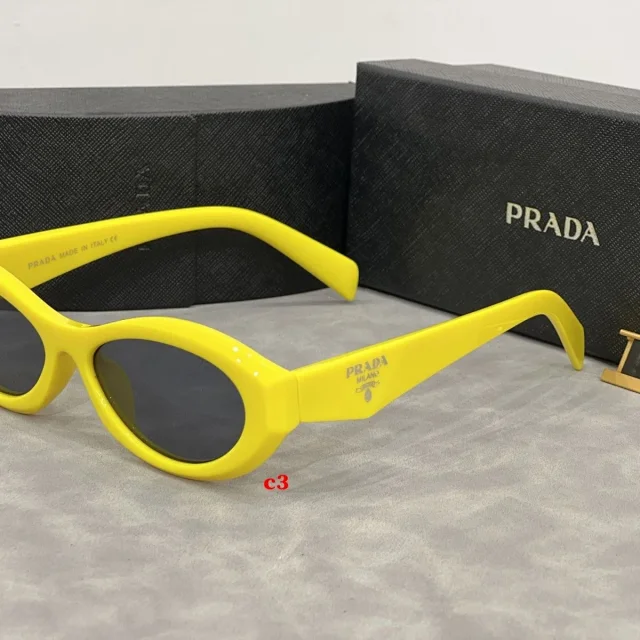 Prada Eyewear Thick-Frame Oval Sunglasses product detail image 10