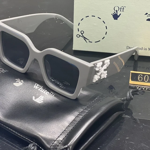Off-White Eyewear Chunky square-frame sunglasses with arrow temple detail product detail image 8