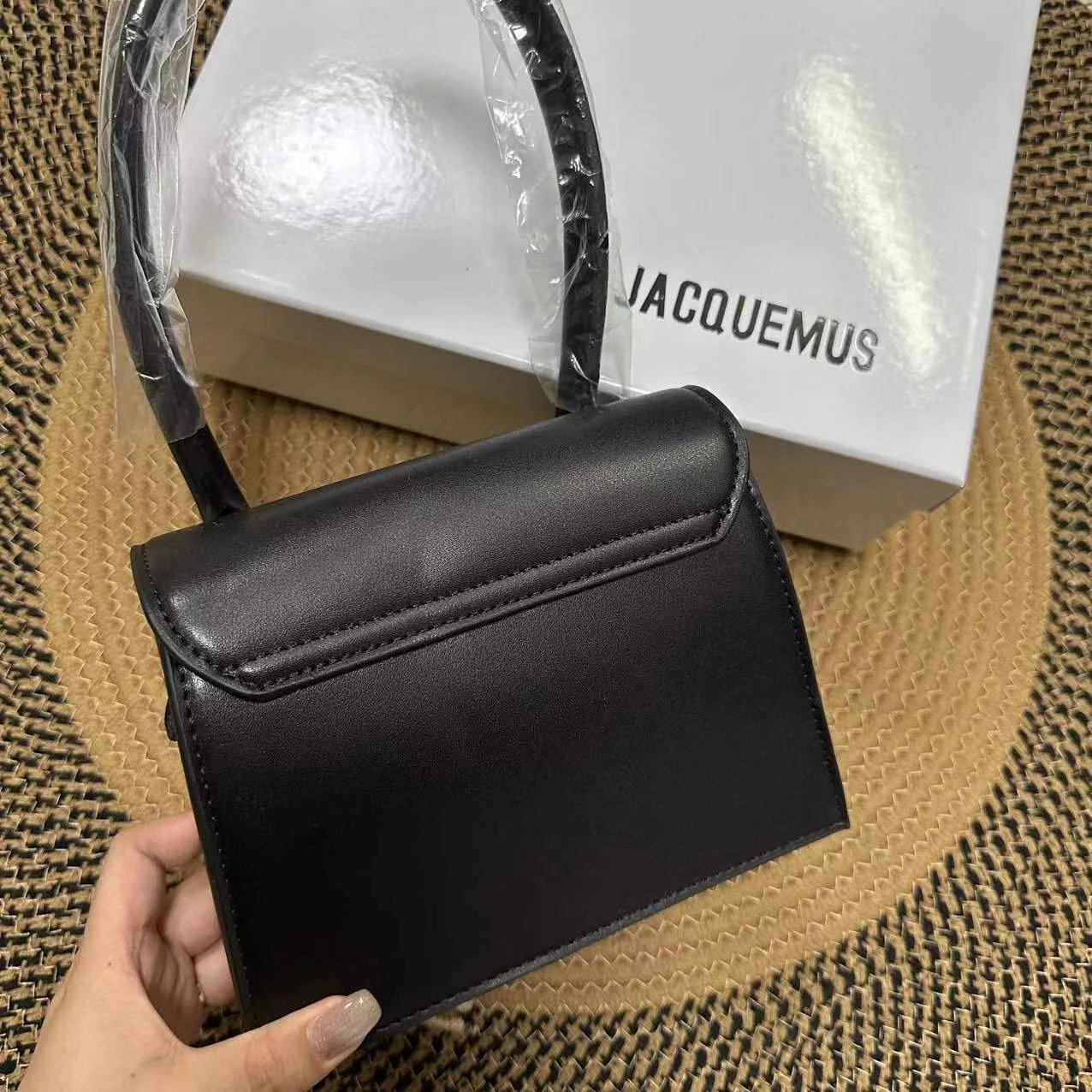 Jacquemus Le Chiquito Green Leather Handbag - 11