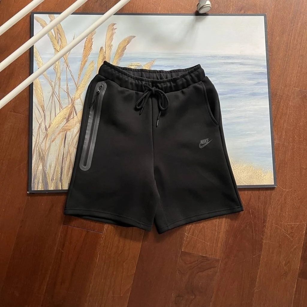 Nike Tech Fleece Shorts Beige Shorts - 4