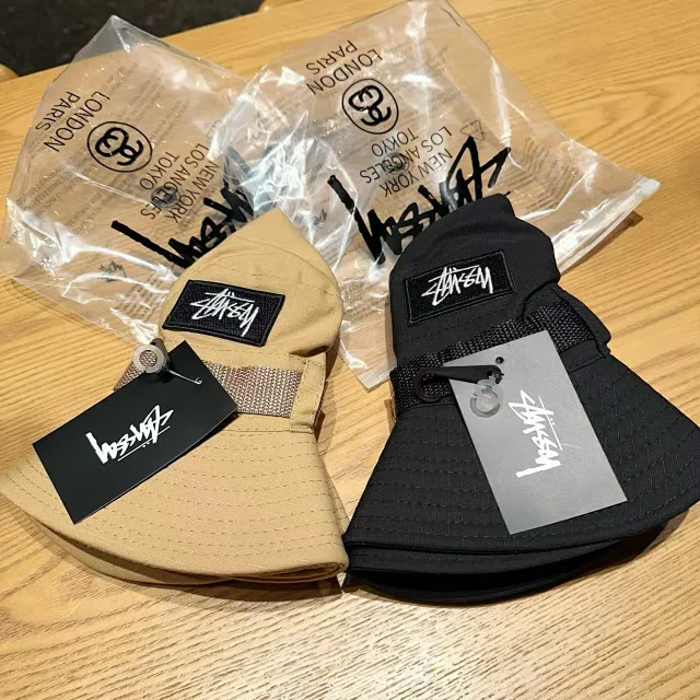 Stüssy Hats Wide-Brim Bucket Hat with Adjustable Webbing Band product detail image 3