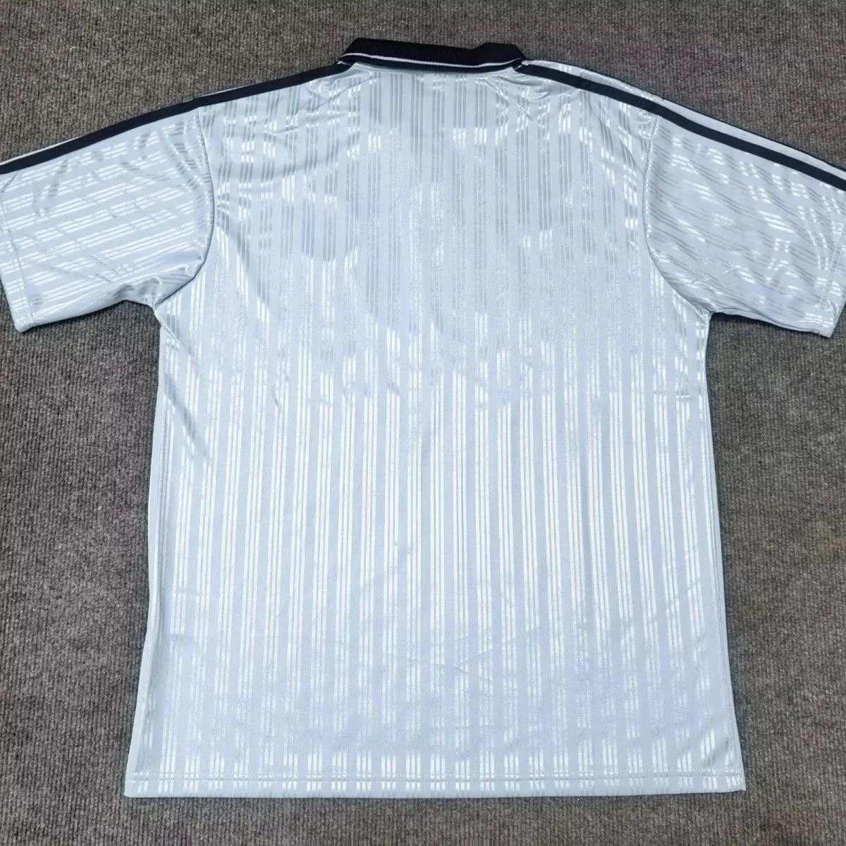 Adidas Originals x Oasis Live '95 Polo Shirt White/Navy - 4