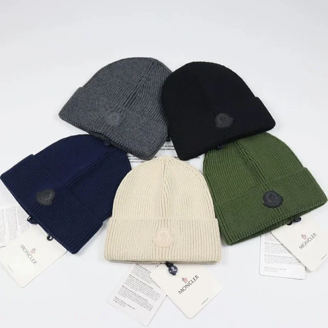 Moncler Hats Rib-Knit Logo Patch Beanie product detail image 2