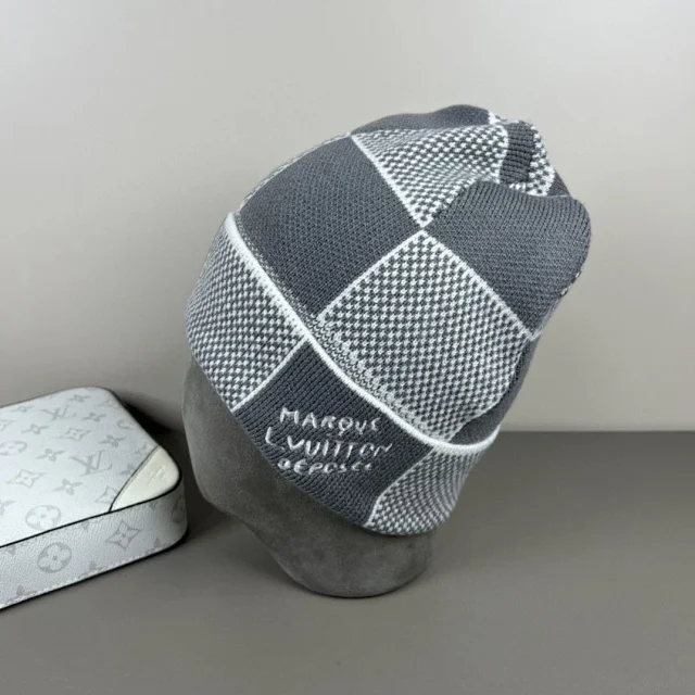 Louis Vuitton Hats Checkerboard Knit Beanie product detail image 8