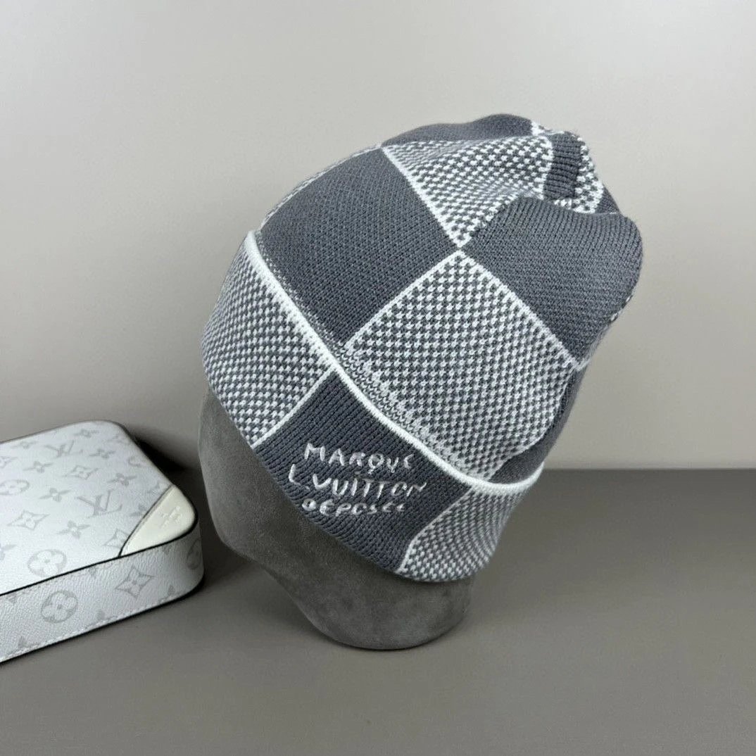 Louis Vuitton x Enfants Riches Déprimés Checkerboard Beanie and Monogram Pouch Set product detail 8 in Litbuy spreadsheet finds