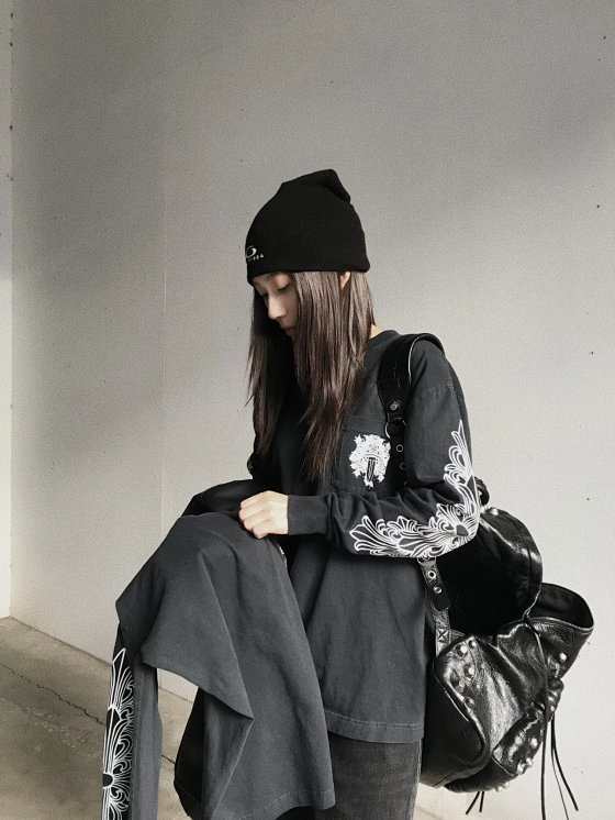 Spot Matsuko Studio * Old Chrome Kirin Arm/Sword Vine/Cross Horseshoe Washed Long Sleeve