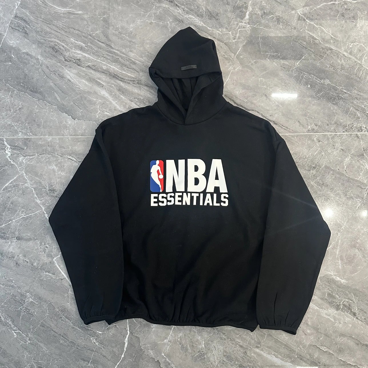 NBA Essentials Hoodies and Shorts Set - 8/16