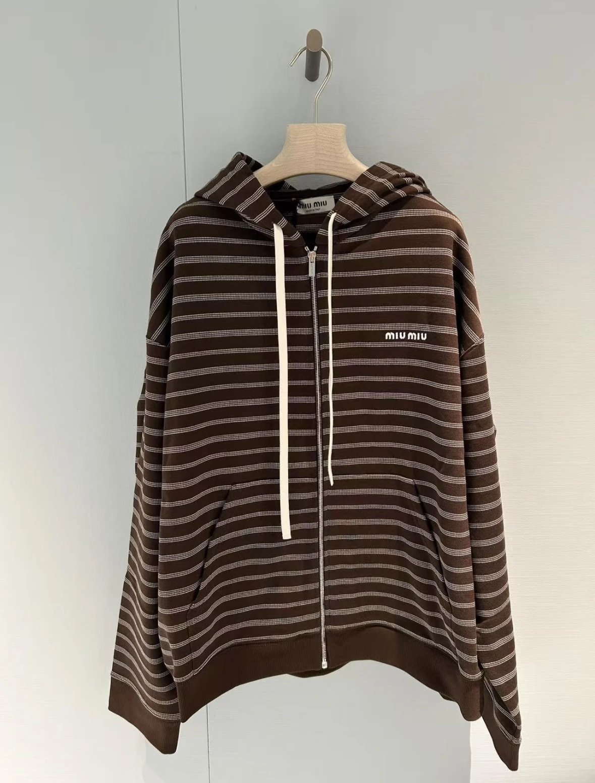 Final Sale, No Returns or Exchanges ⚠️ Miu Miu Limited-Time Discount, May Be Removed Anytime - Miao 25 New Striped Zip-Up Hoodie, All Sizes Final Clearance, No Returns