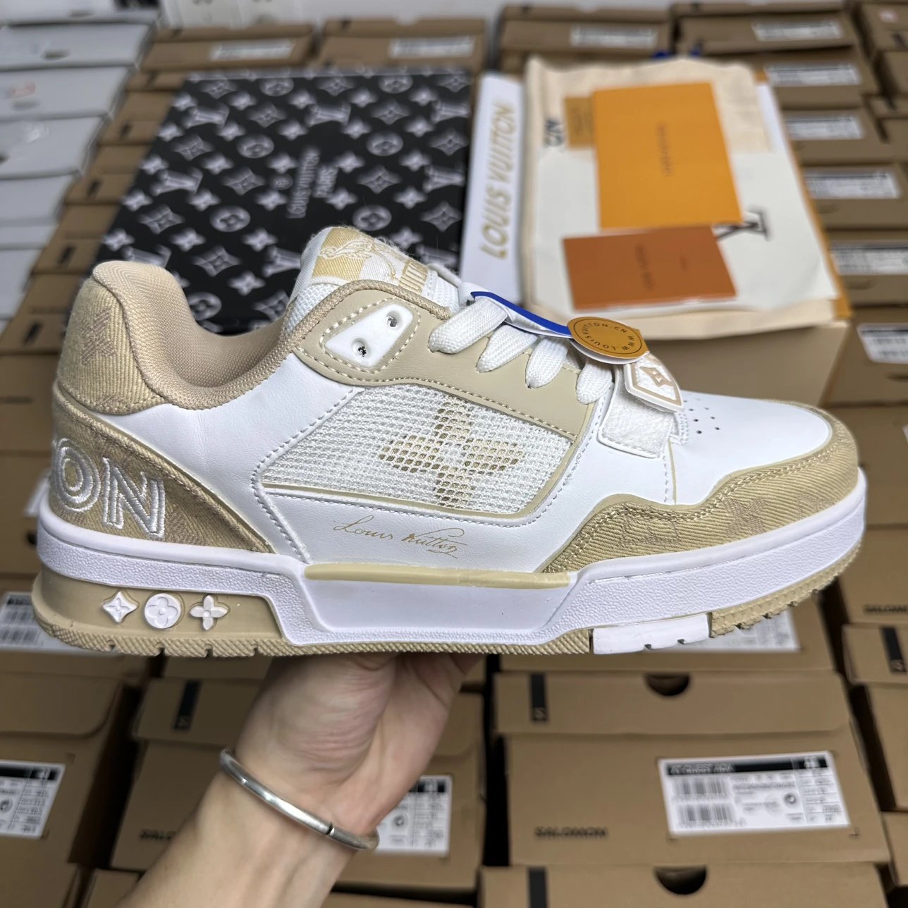 Louis Vuitton Trainer Magic Strap Sneakers