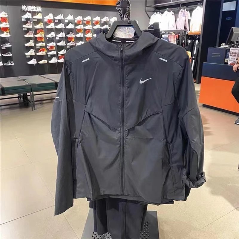 [Complete with Three Standards] NIKE Sunscreen Jacket Men's Summer Windproof Hooded Sports and Leisure Woven Jacket Mountaineering Coat CZ6342-010