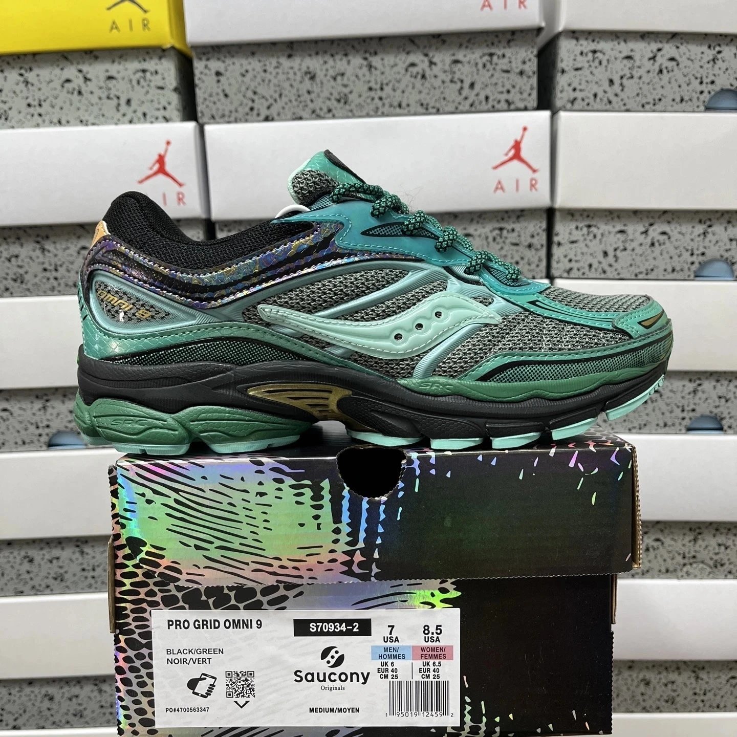 S70934-2 Collaboration Green