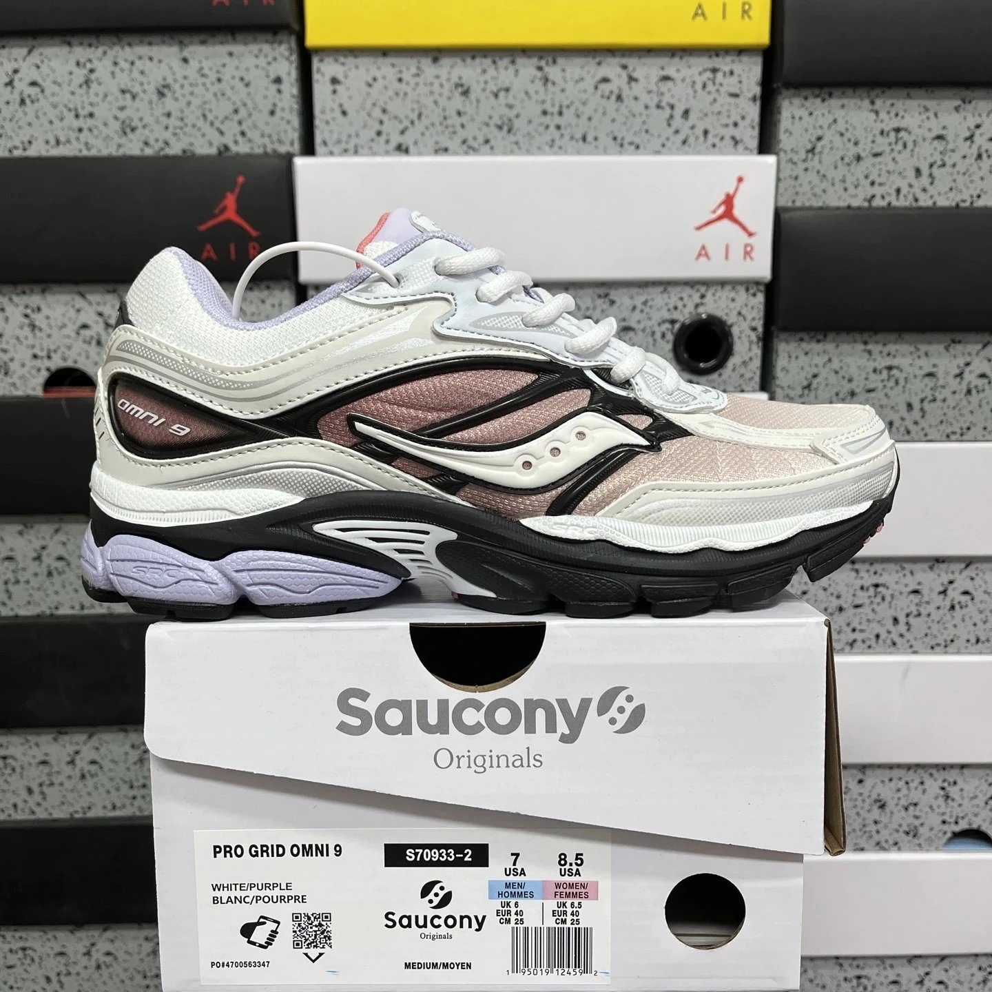 S70933-2 White Pink Purple