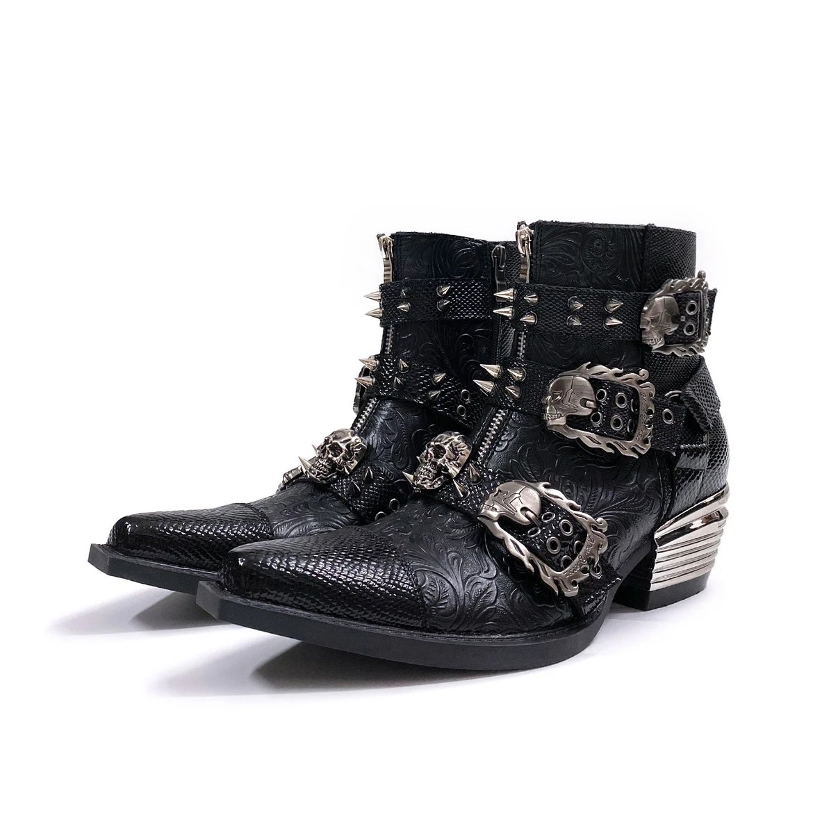 【 New Product in Stock 】 VCIN's independent dark metal skeleton buckle Chelsea boots with rivets and pointed visual Chelsea leather shoes