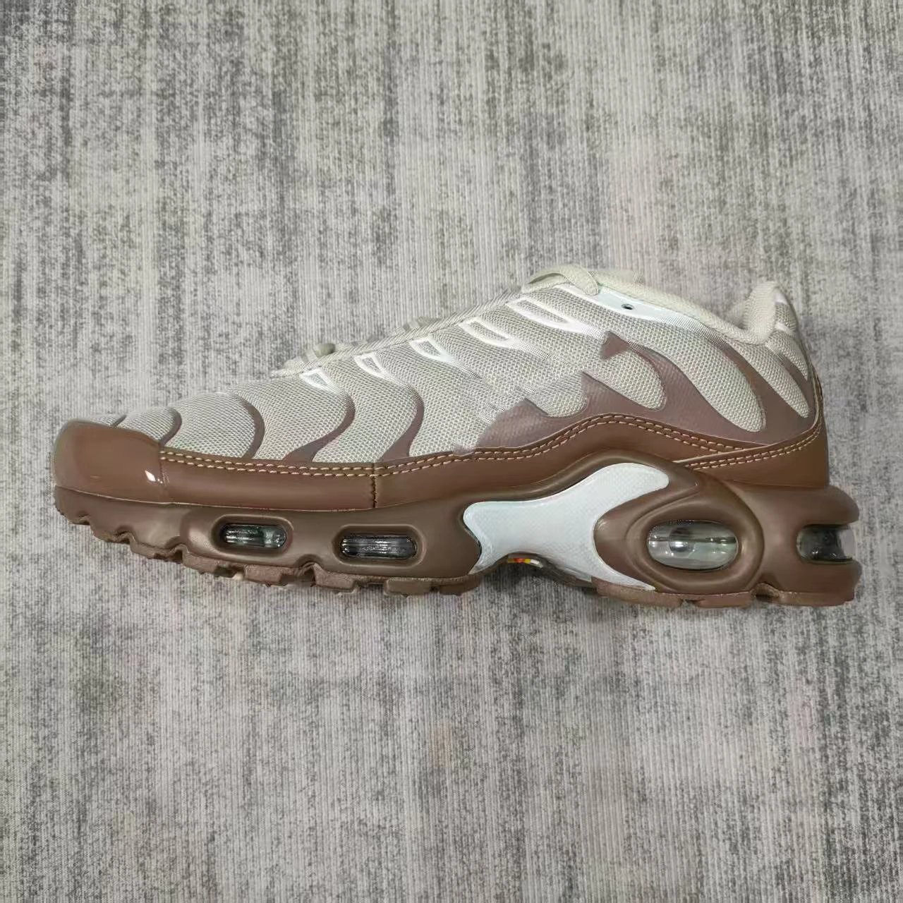 Nike Air Max Plus