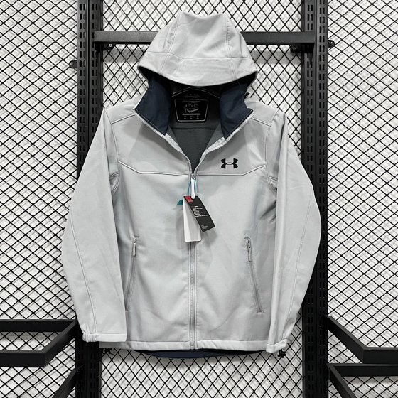 【Softshell Jacket】Price: $218💰 High-Altitude Mountaineering Edition🪐 Top-Selling Retail Style, Clearance Sale! Softshell Under Armour Fleece-Lined Hooded Zippered Solid Color Long Sleeve Waterproof Windproof Jacket, Unisex, Black & Charcoal Grey, Sizes M-4XL