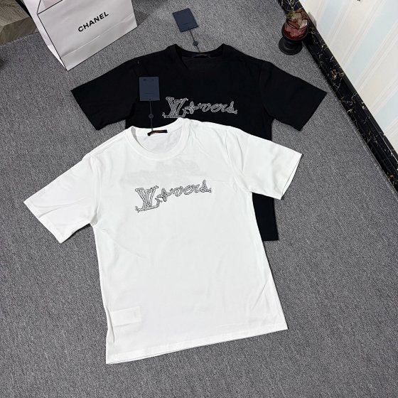 In Stock Premium L.V New Embroidered Rope Knot, Script Logo 100% Cotton Short-Sleeve Tee — Full Tri-Label Set, Embroidered Unisex Crewneck T-Shirt