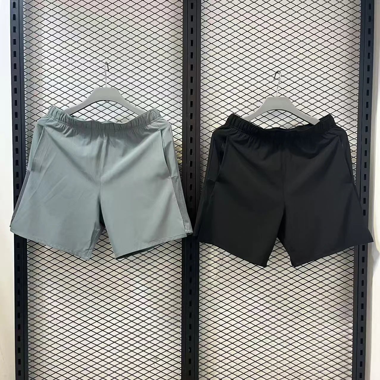New Summer Men's Quick-Dry Running Shorts with Stretch, Casual & Versatile Style 345