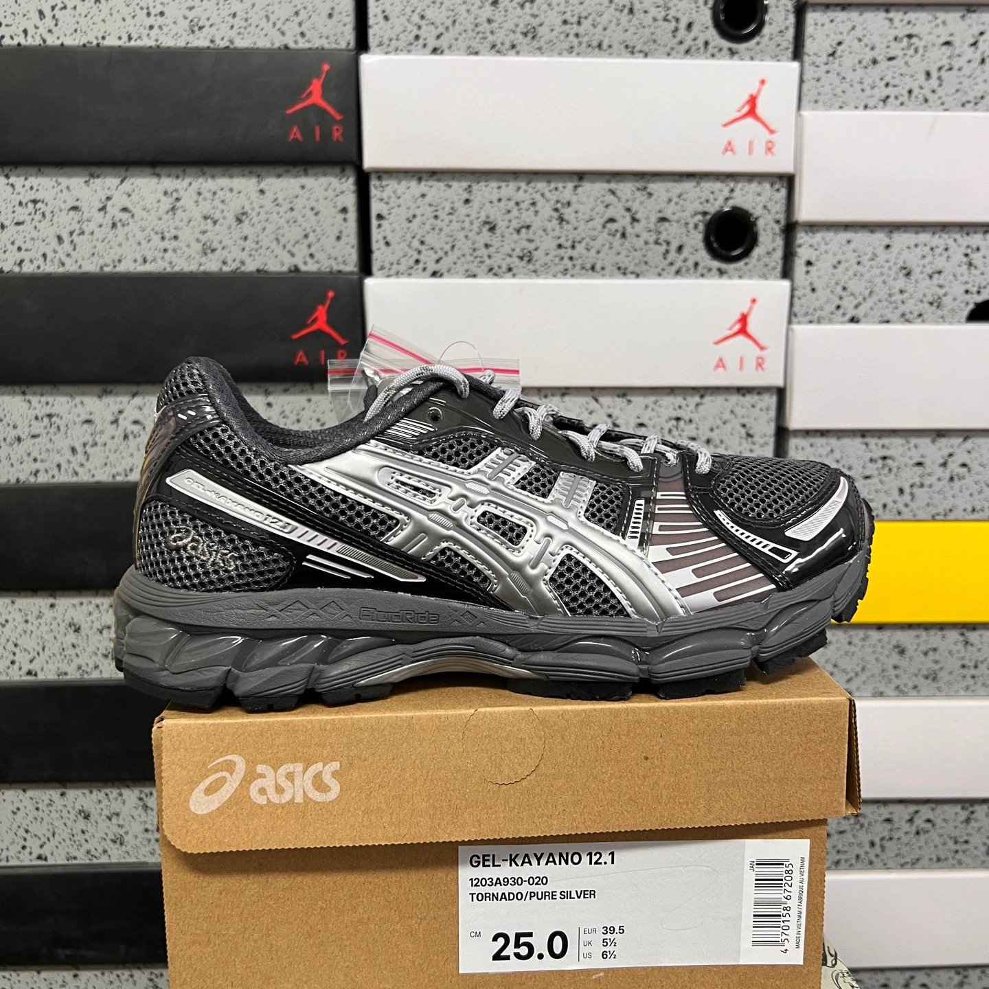1203A930-020