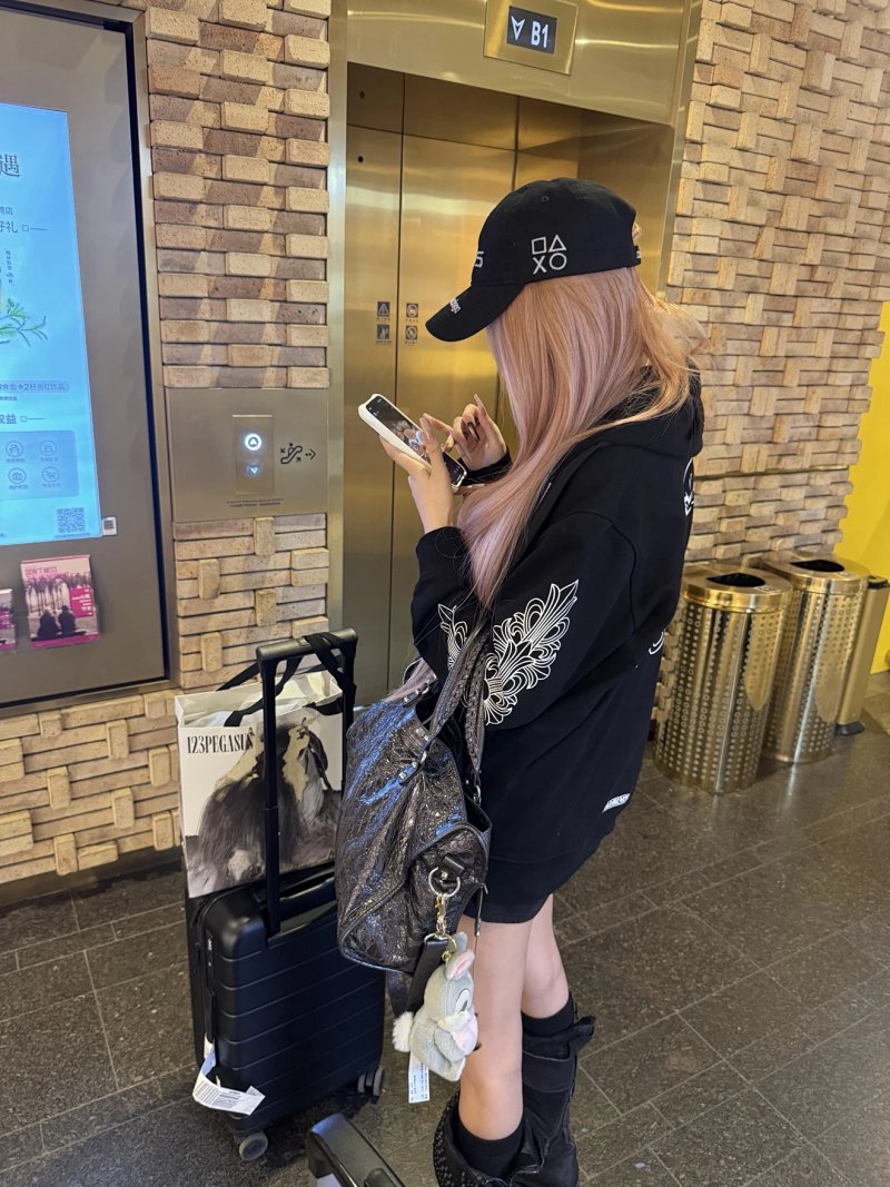 Chrome Hearts