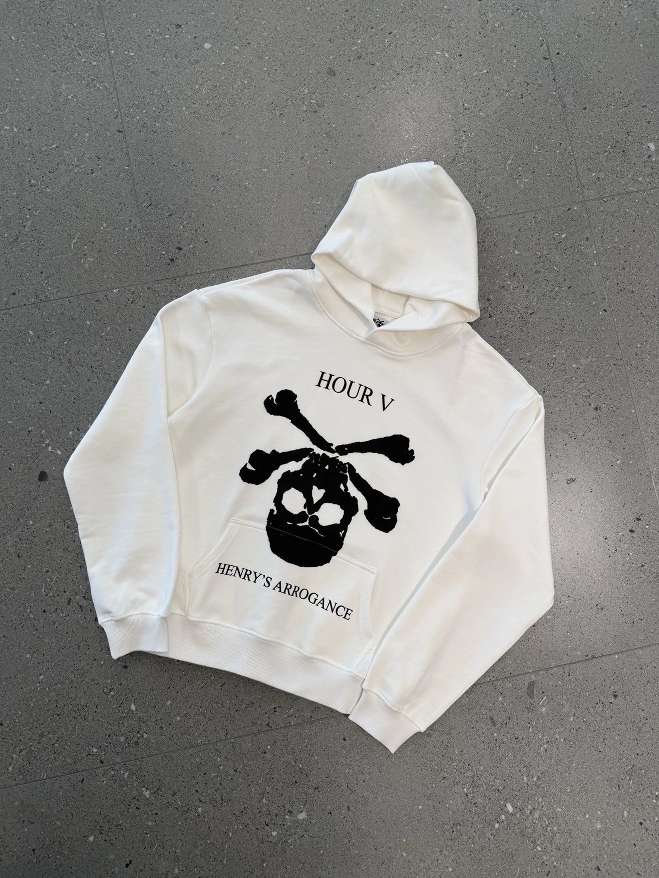 Hour V White Skull Graphic Hoodie