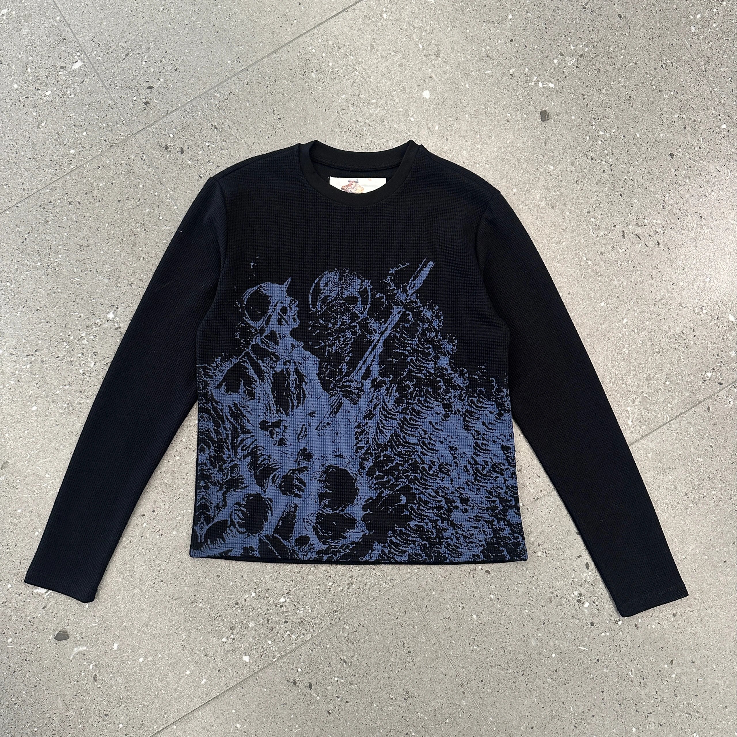 Peaceinwar Longsleeve – QC photo 1