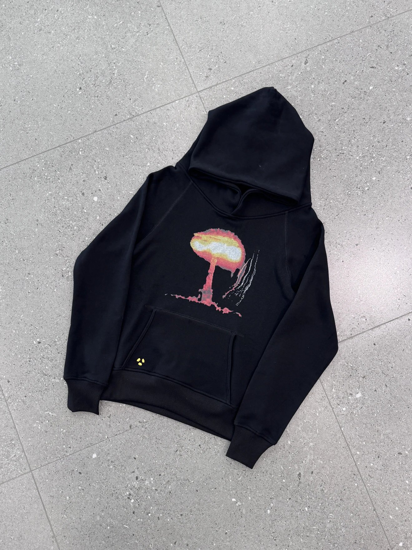 Black Hooded Sweatshirt Nuclear Mushroom Cloud Graphic Streetwear